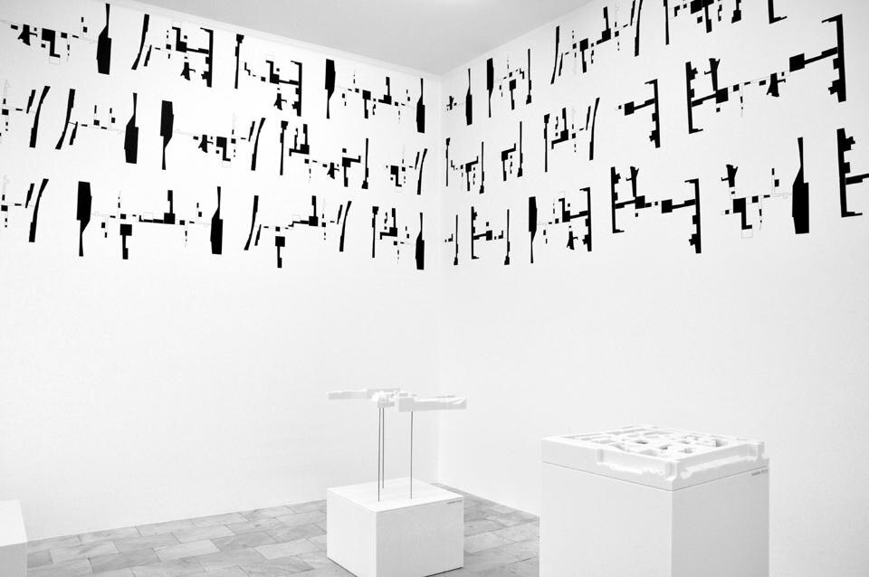 <em>AllesWirdGut – Weg Schauen</em>, installation view at the Architektur Galerie Berlin