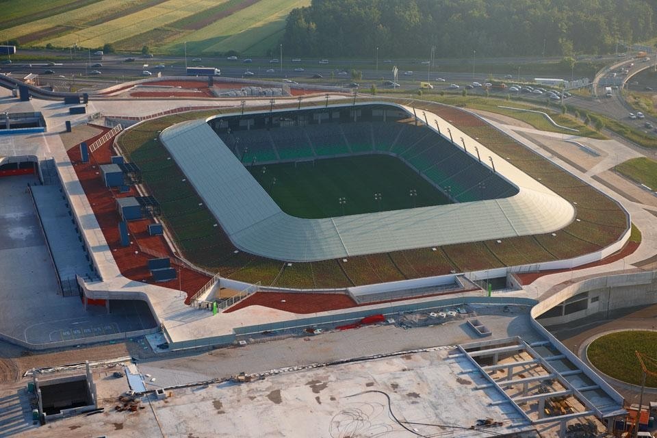 Sadar+Vuga, <em>Sportni Park Stožice</em>, Ljubljana, Slovenia. View of the "sunken" stadium