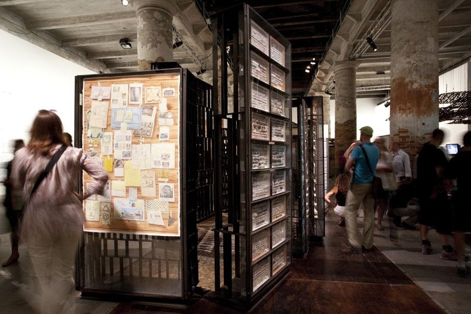 Special Mention to Cino Zucchi for its i>Copycat. Empatia e invidia come generatori di forma</i>. 13th International Architecture Exhibition of la Biennale di Venezia