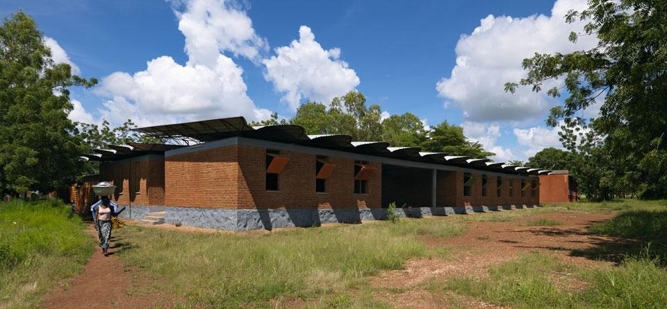 Francis Kéré, school in Dano. Photo by Enrico Cano