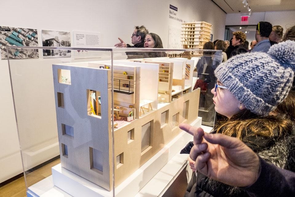 <em>A Home of One's Own</em> features 4,5 metre ceiling heights and large mezzanines, used used to express a sense of openness in an otherwise small space