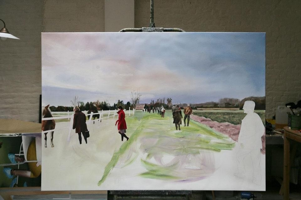 Visitors strolling around the future vegetable
garden of De Wakkere Akker, Herent