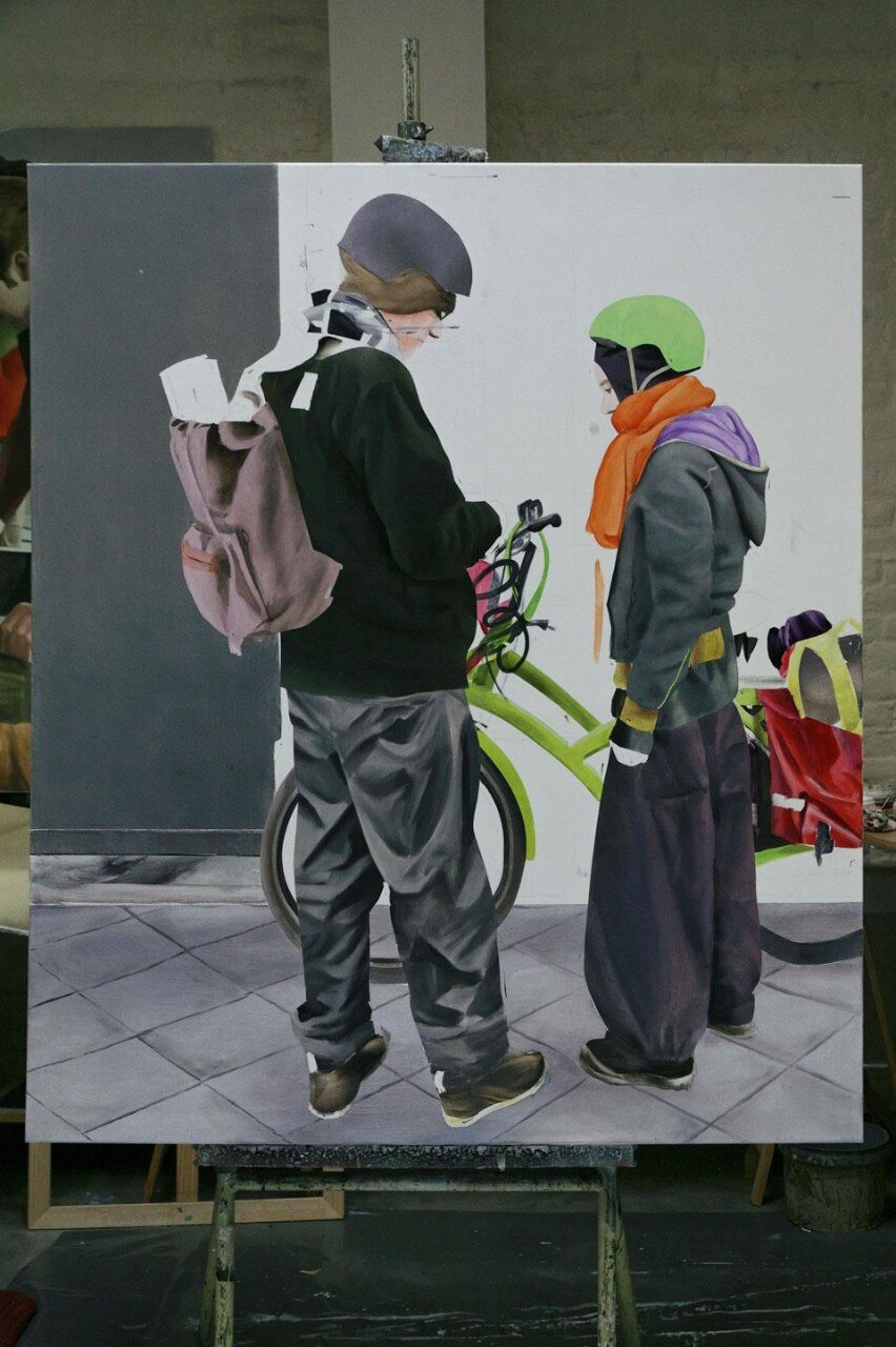 The eco-team of “energy
pruners” after inspecting a
home to spot ways of improving
energy consumption. This is the image on the cover of the March 2013 issue of Domus The eco-team of “energy
pruners” after inspecting a
home to spot ways of improving
energy consumption. This is the image on the cover of the March 2013 issue of Domus