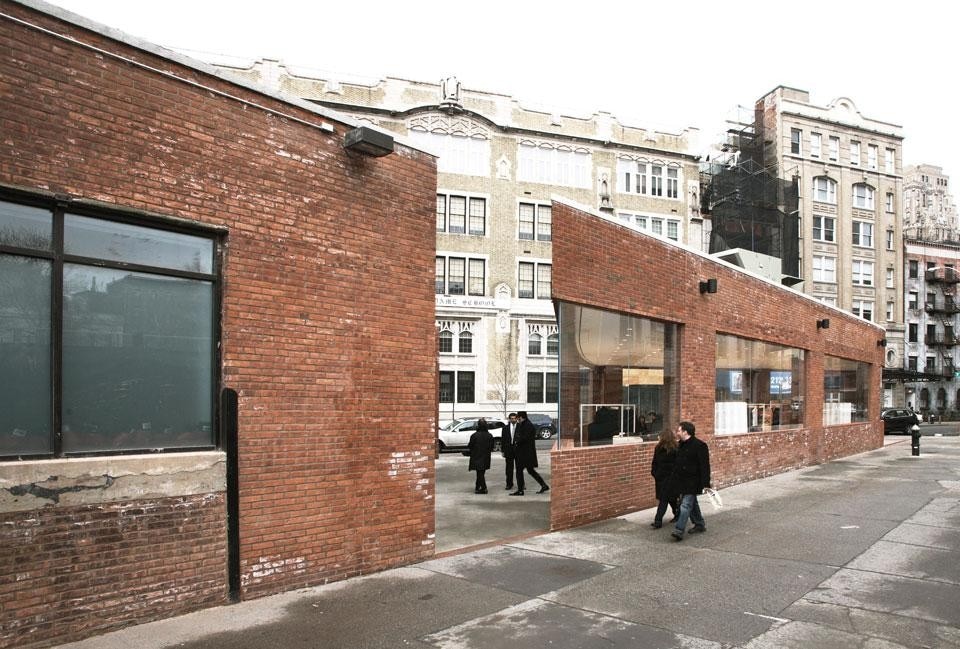 Junya Ishigami, Yohji Yamamoto New York Gansevoort street store, 2008.
?junya.ishigami+associates
