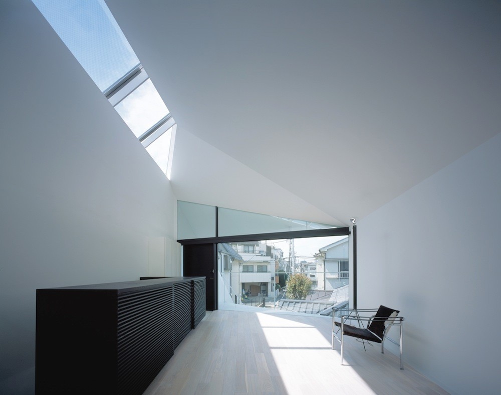 APOLLO Architects & Associates, Arrow House