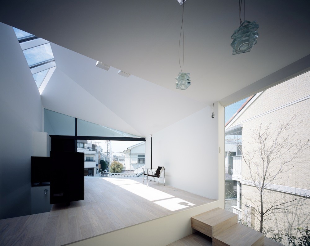 APOLLO Architects & Associates, Arrow House