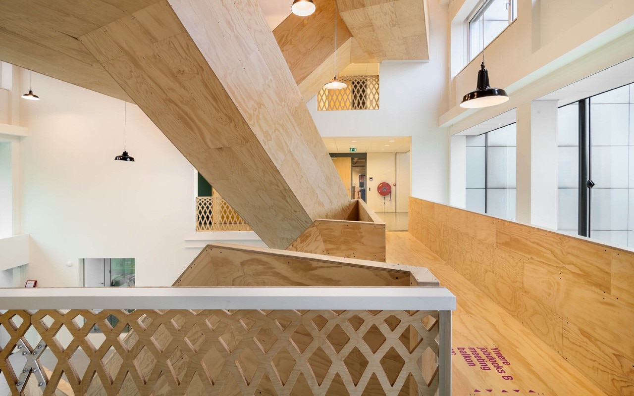 Studioninedots, De Burgemeester, Hoofddorp