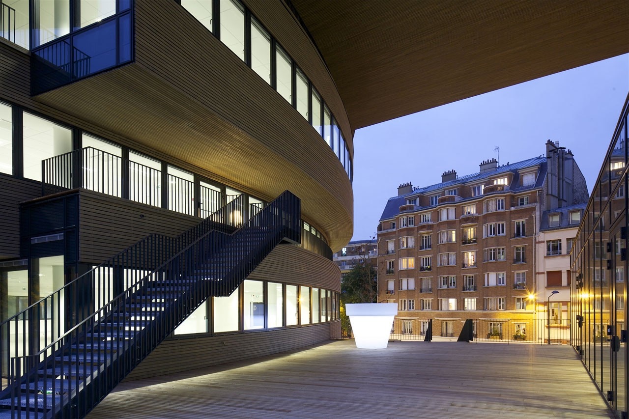 MVRDV: Pushed Slab MVRDV: Pushed Slab