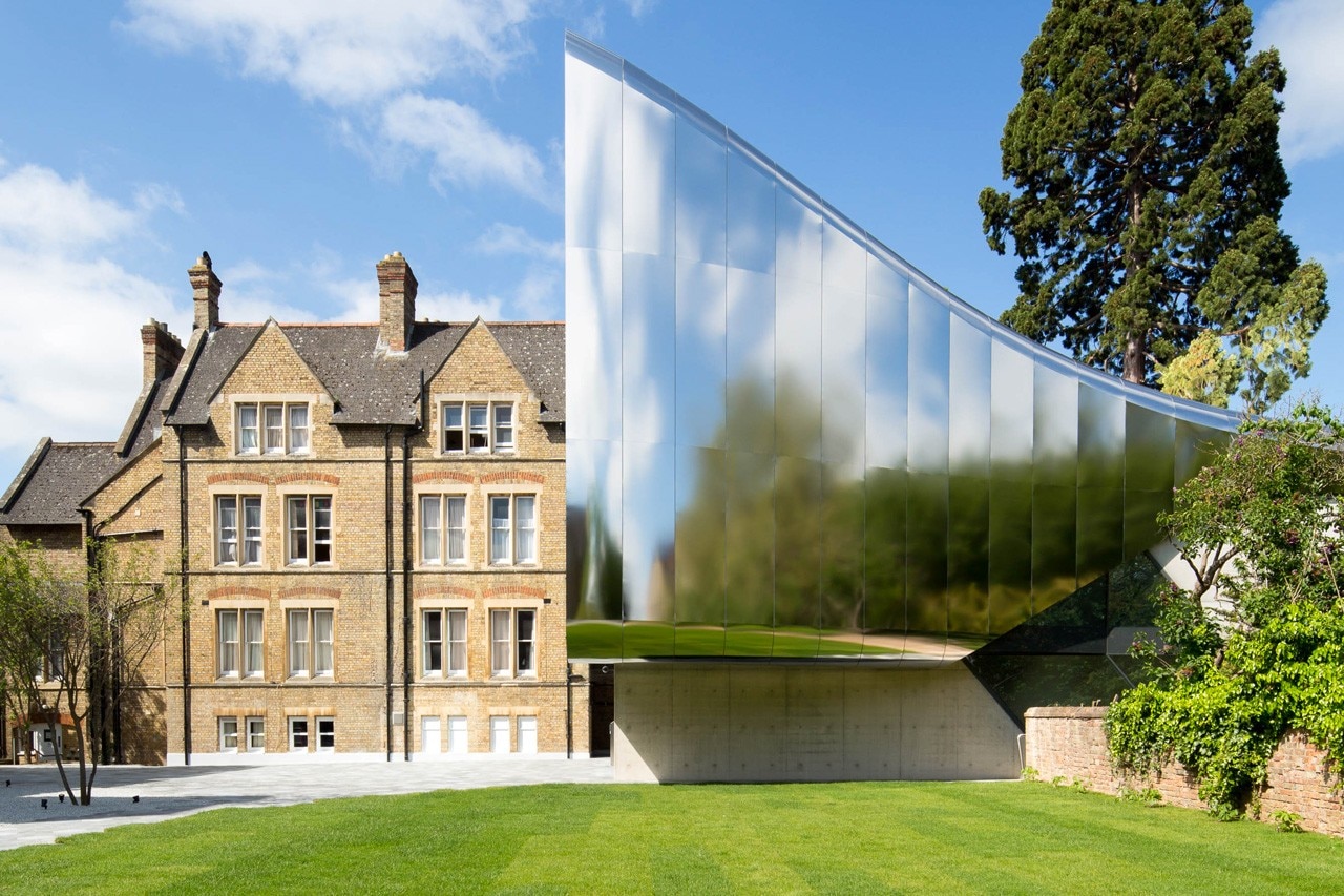 Zaha Hadid Architects, The Investcorp Building for Oxford University’s Middle East Centre at St Antony’s College, Oxford