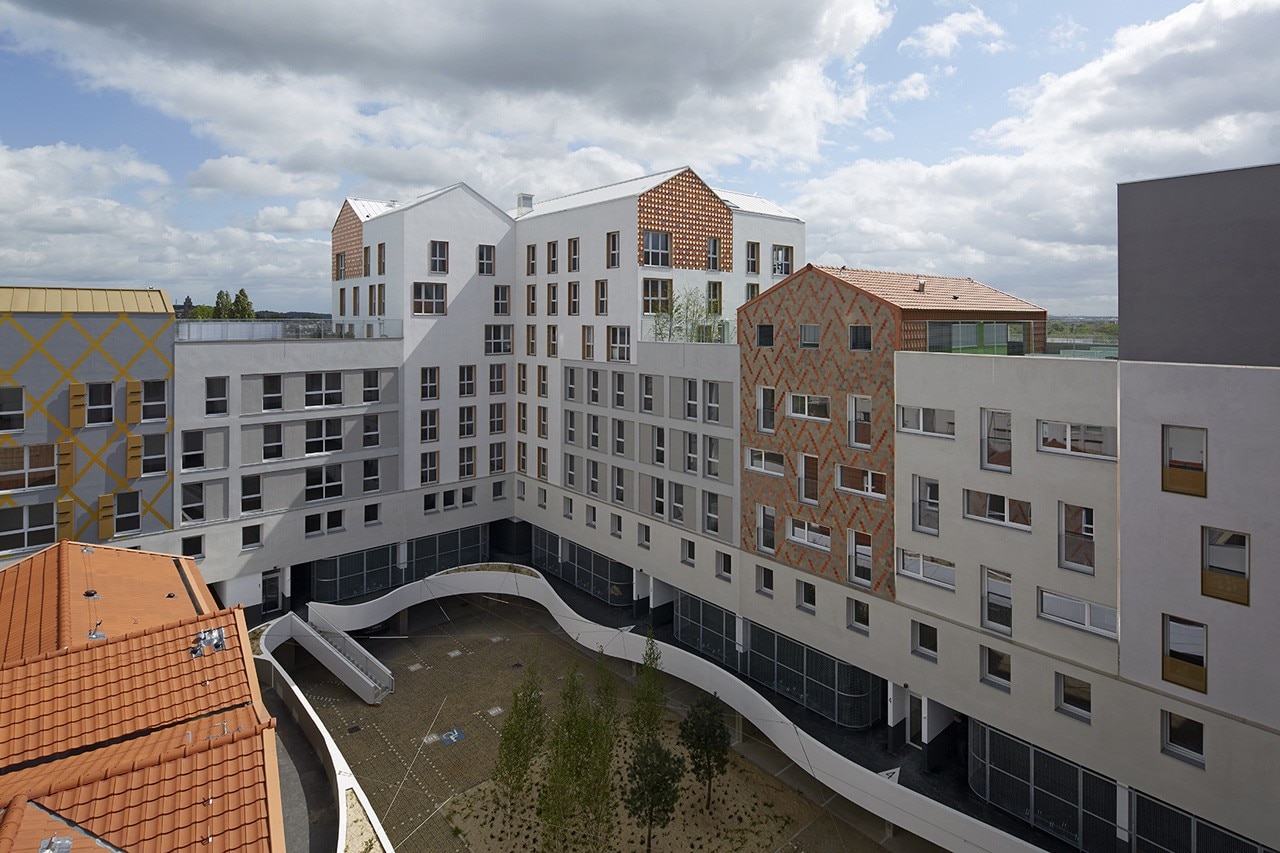 PLAN01, Pontoise Housing