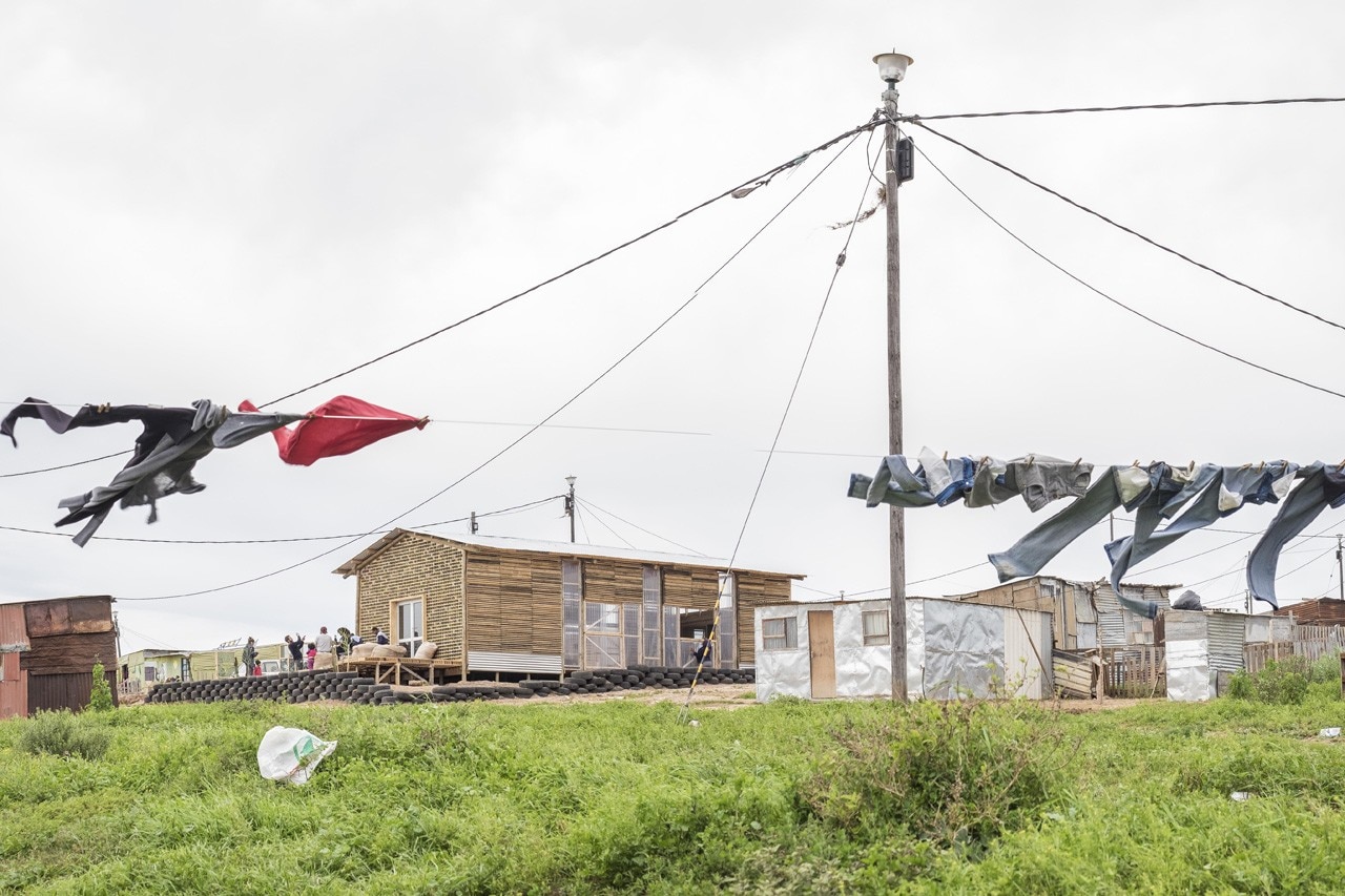 Indalo & Collectif Saga, Silindokulhe Pre-School, Port Elizabeth, South Africa. Photo © Joubert Loots