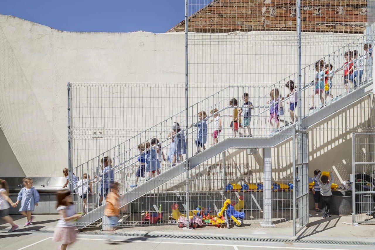 Harquitectes, Refurbishment of School 906 in Sabadell, Barcelona, Spain