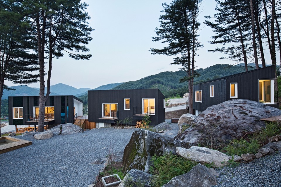ArchiWorkshop, Glamping on the Rock, Ga-Pyung, 2016 ArchiWorkshop, Glamping on the Rock, Ga-Pyung, 2016