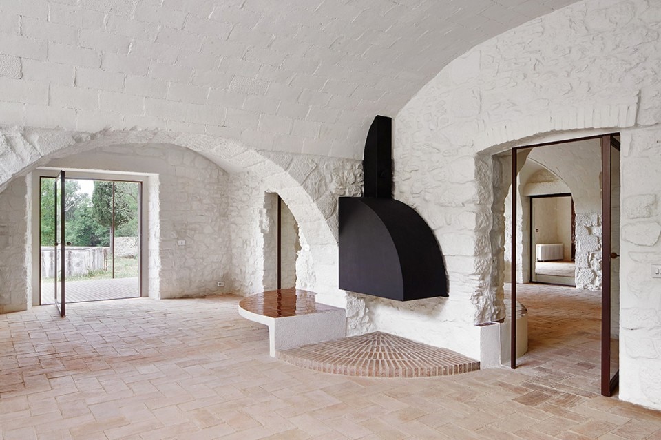 Arquitectura-G, renovation of a country house in the Empordà, Spain, 2015