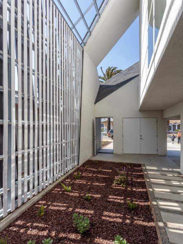 Sci-Arc, Casa economica per un veterano, Los Angeles, 2016