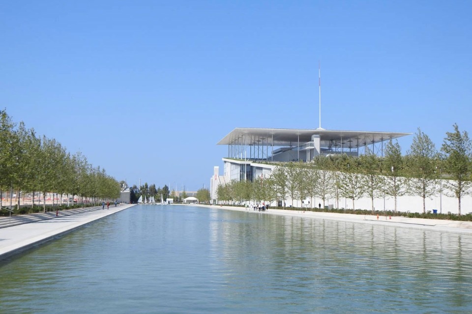 Renzo Piano Building Workshop, Stavros Niarchos Foundation Cultural Centre, view from the canal building. © RPBW, photo Shunji Ishida