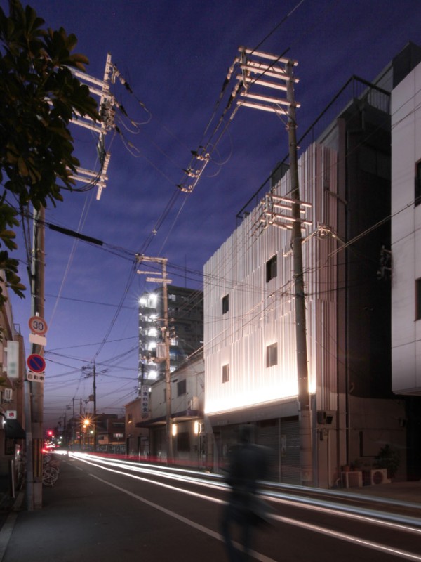 Jun Murata, N Strips, renovation of a residential and office building near Osaka, West Japan, 2016