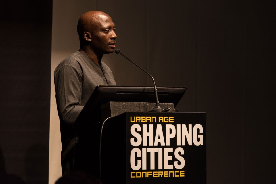 Kunlé Adeyemi at the Urban Age conference Kunlé Adeyemi at the Urban Age conference