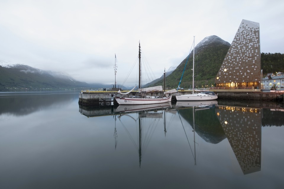 Reiulf Ramstad Arkitekter, The Norwegian Mountaineering Center, Åndalsnes, Norway, 2016