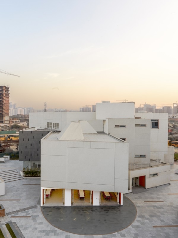 R+D Studio, MPH Block, Noida, 2015 R+D Studio, MPH Block, Noida, 2015