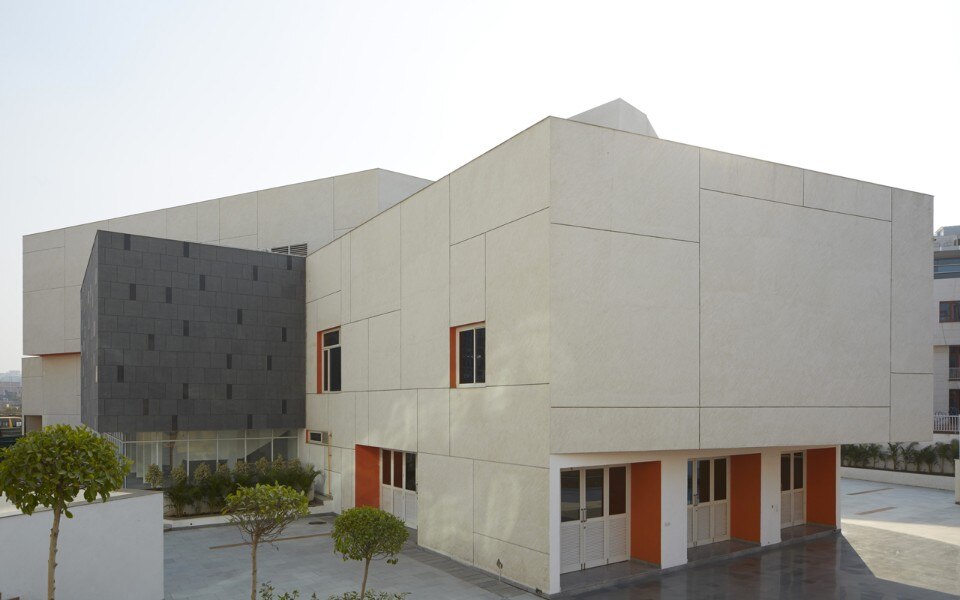 R+D Studio, MPH Block, Noida, 2015 R+D Studio, MPH Block, Noida, 2015