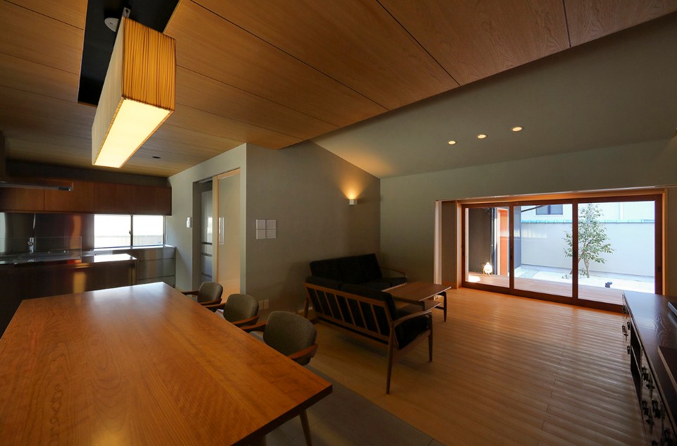 Atsumasa Tamura Design Office, Koumori-An, Wakayama, Japan, 2016