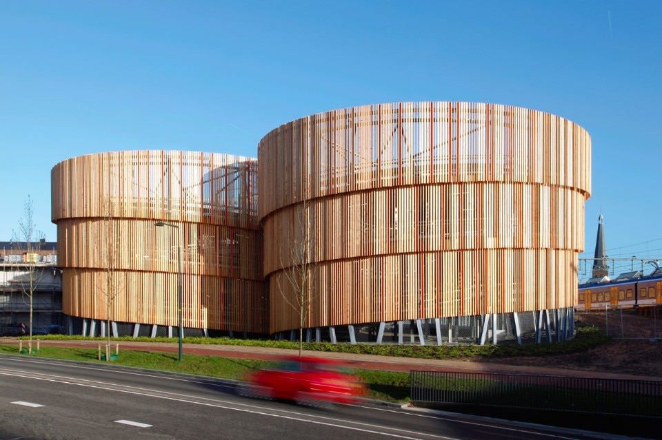 MoederscheimMoonen Architects, Parking building in Zutphen, Netherlands, 2017