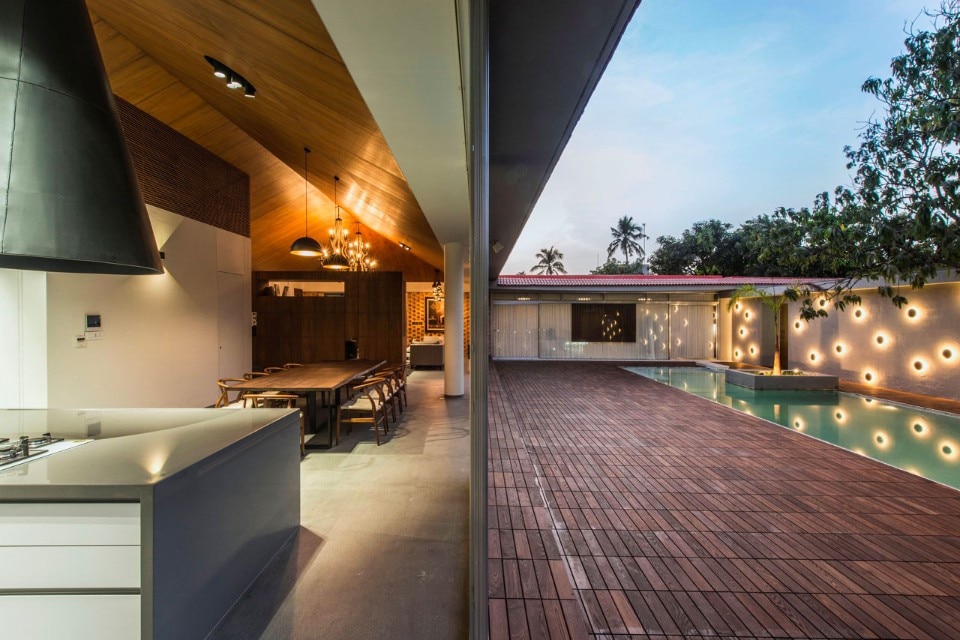 Design Work Group, Tropical House, Sania Hemad, India, 2017. Photo Sebastian Zachariah and Ira Gosalia Design Work Group, Tropical House, Sania Hemad, India, 2017. Photo Sebastian Zachariah and Ira Gosalia