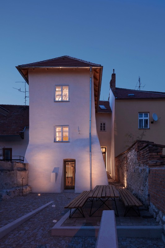 ORA architects, Štajnhaus, Mikulov, Czech Republic, 2017. Photo Jakub Skokan, Martin Tůma