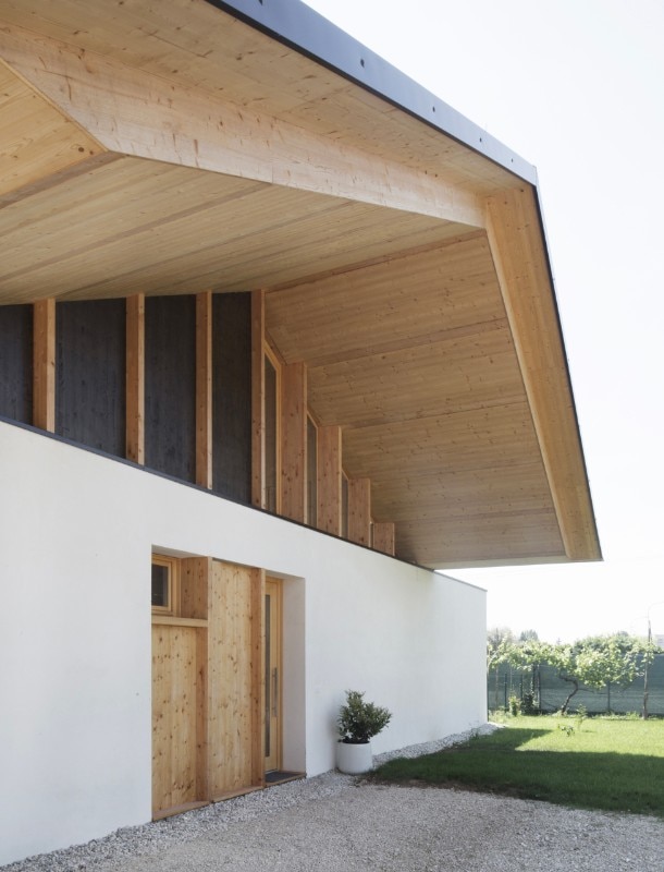 Img.5 Jimmi Pianezzola, Straw-Bale House, Vicenza, Italy, 2017