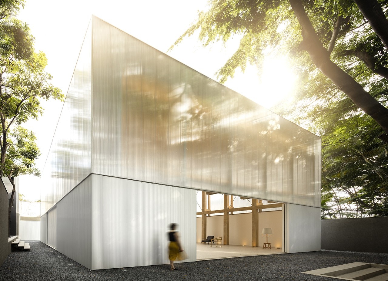 São Paulo. A pavilion as a study on joinery and double ...