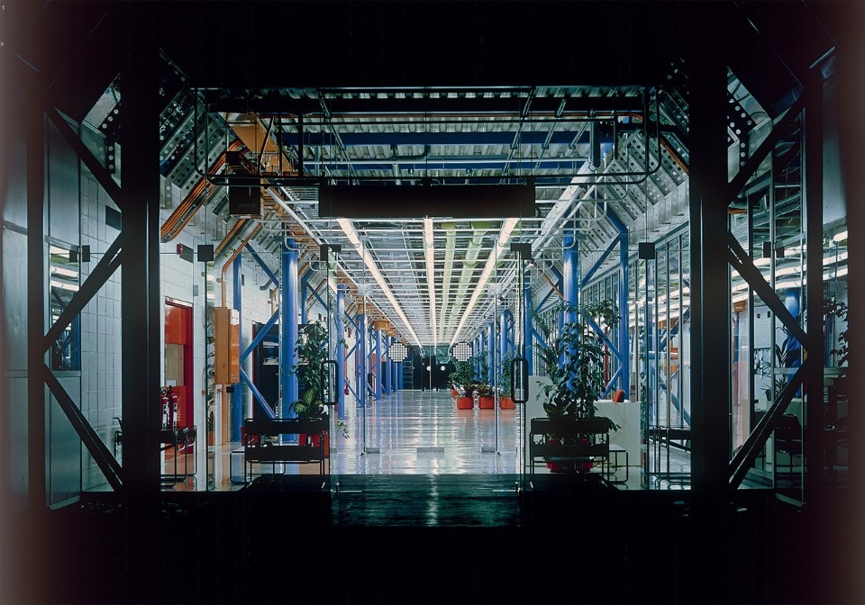 Inmos Microprocessor Factory. Photo Ken Kirkwood, courtesy RSHP, Rogers Stirk Harbour + Partners