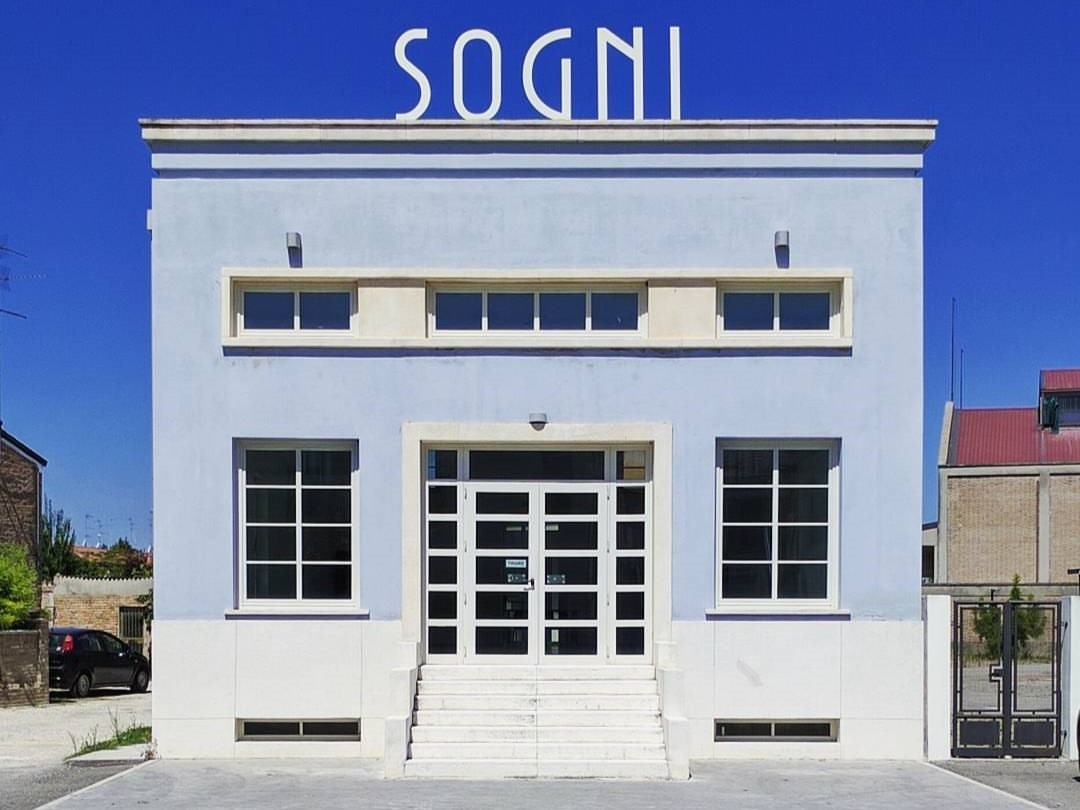 Italian ideal cities, from Sabbioneta to Milano 3: the impossible dream of the perfect project