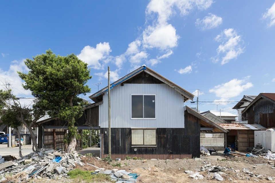 Deguchishoten, kurosawa kawara-ten, Chiba, Japan, 2018. Photo Ryosuke Sato Deguchishoten, kurosawa kawara-ten, Chiba, Japan, 2018. Photo Ryosuke Sato