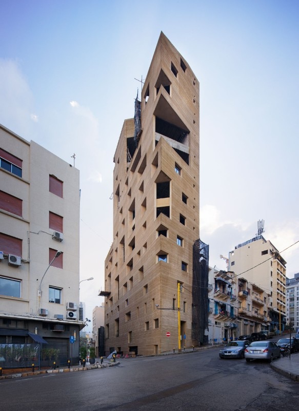 Lina Ghotmeh Architecture, Stone Garden, Beirut, Libano, 2019. Foto © Takuji Shimmura Lina Ghotmeh Architecture, Stone Garden, Beirut, Libano, 2019. Foto © Takuji Shimmura