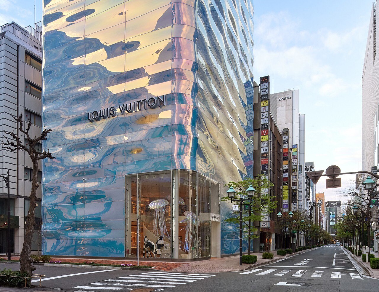 idea Architect on Instagram: Louis Vuitton Gianza Namiki Store #Ginza,  #Namiki, #Tokyo, #japan Louis Vuitton has reopened a newly designed store  spanning seven floors in tokyo's ginza district. the previously existing  location