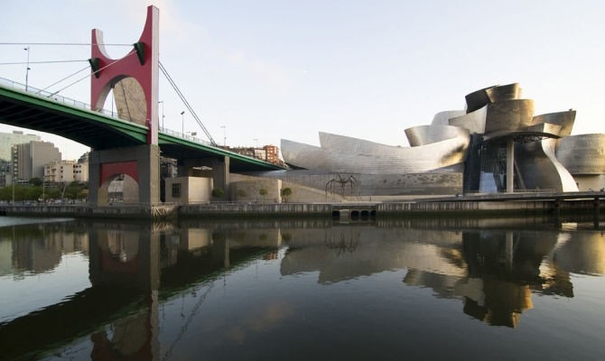 Guggenheim Museum Bilbao. Courtesy Guggenheim Bilbao