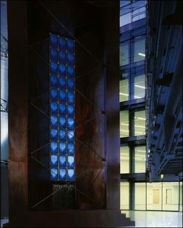 “Electronic waterfall”, videoinstallation, 1999
