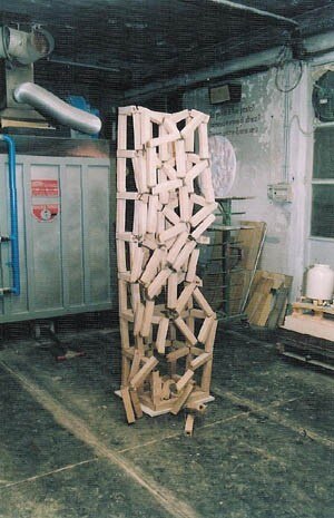 Adries Botha, “Towers”. The video aims to represent the state of crisis in the organizational systems and logic that have governed the West since the September 11 tragedy. To construct the Tower, Botha started with a precise unit of measurement, the square, and made this unit expand in space to become a cube, and the cube in turn to become a tower, which he then brought down