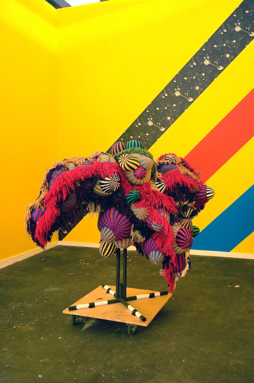 Jim Drain, Sourpuss
2005, tecnica mista e filo.

Courtesy Deitch Projects, New York