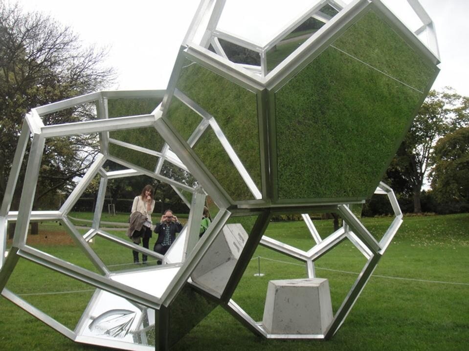 Tomas Saraceno, <i> Untitled (Airport City Modules)</i>, 2010. All rights reserved by designer_dan.