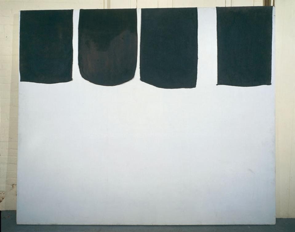 Jannis Kounellis <i>Senza titolo</i>, 1968.
Courtesy Galleria Christian Stein, Milano
