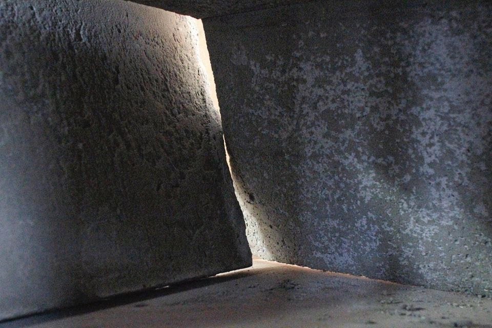 Oscar Tuazon, Venice Biennale para-pavilion, 2011. 