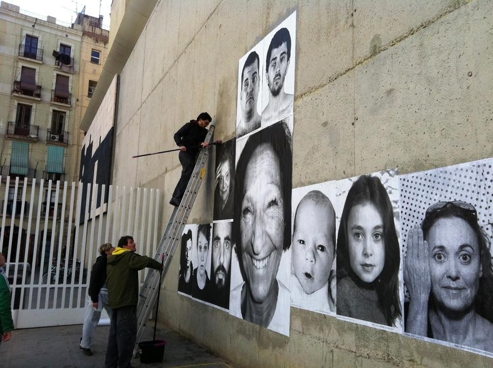 This year the festival started with Inside Out Barcelona, a collaborative large-scale project that allows anybody with a camera to send a portrait, get it printed in large format and share it with the whole town, transforming personal identities into collective messages, ideas, projects, and battles
