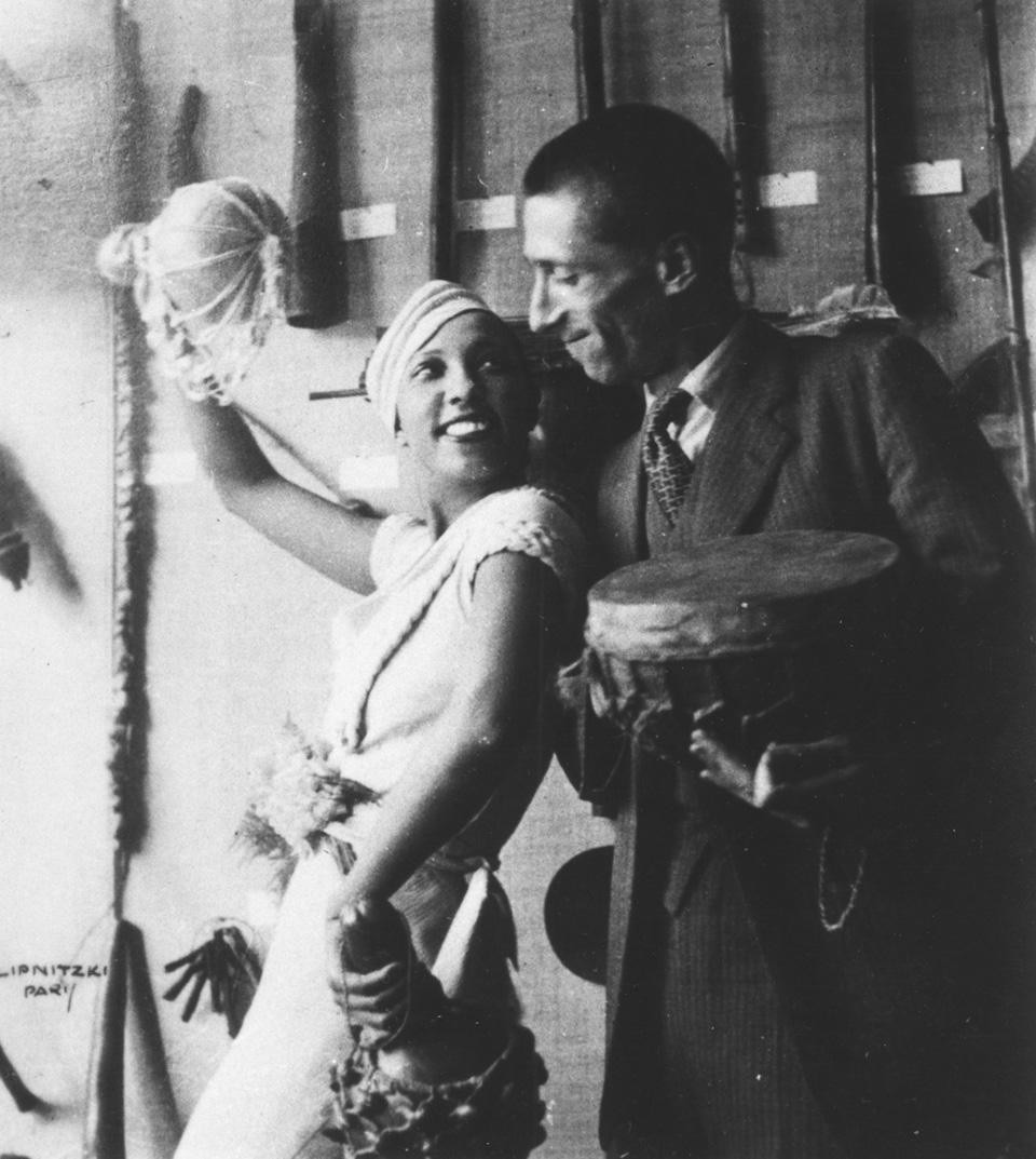 Joséphine Baker and George-Henri Rivière in the music hall of the Musée d’Ethnographie du Trocadéro, 1933. Photo by Boris Lipnitzki. Collection of Villa Noailles