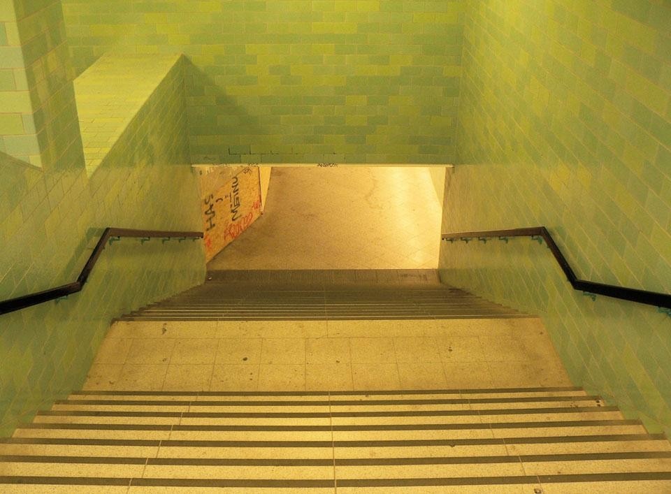 Andrea Wilmsen, <em>Alexanderplatz, Berlin</em> Andrea Wilmsen, <em>Alexanderplatz, Berlin</em>