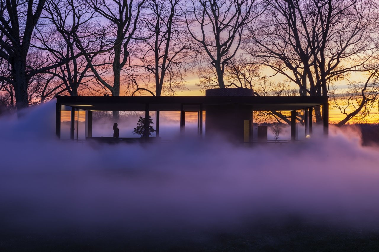 Fujiko Nakaya, <i>Veil</i>, Glass House.  Photo © Richard Barnes