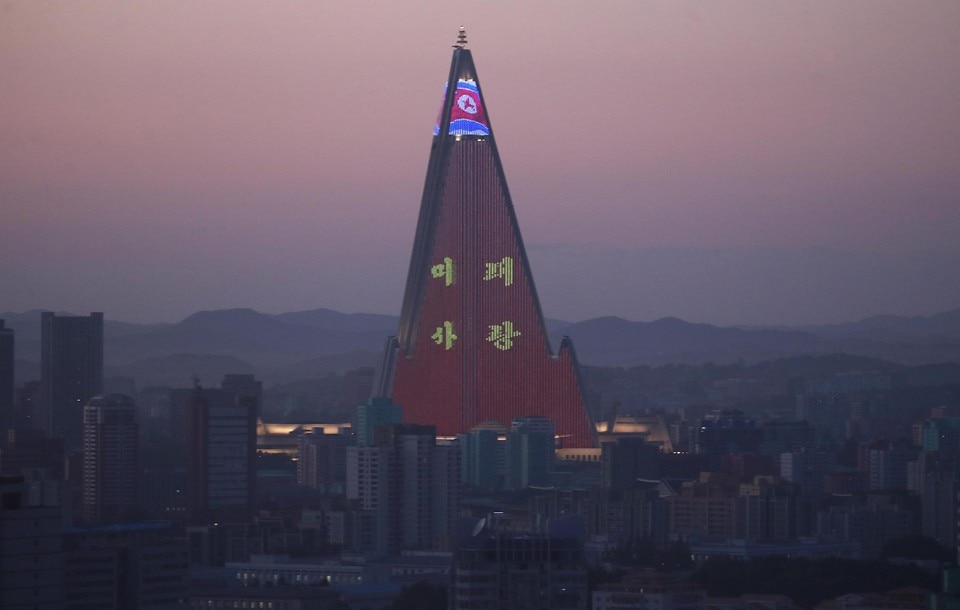 Baikdoosan Architects & Engineers, Ryuyong Hotel, Pyongyang, North Korea, 1987-ongoing. Source: Ansa