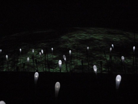 “Grass”, luminous lawn by Japanese group F.A.T. (Kuramoto, Seki, Tomooka, Hata)