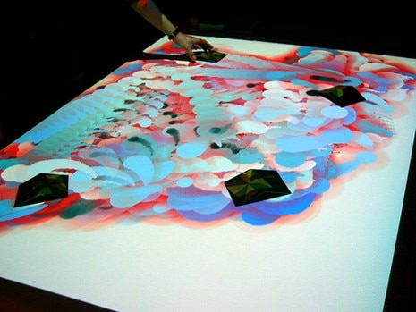 “Tabl-Ature”, interactive graphics by Korea’s OAAA (Kang, Yim and Lee)

